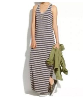 madewell ruffle sleeve maxi dress in classic corsage Madewell Cassia Ruffle Sleeve Maxi Dress, 0 / White Multi
